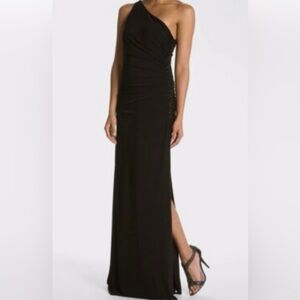Laundry By Shelli Segal Black One-Shoulder Gown